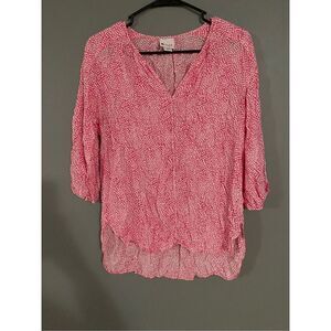 Stylus High Low 3/4th Sleeve Top Size Medium